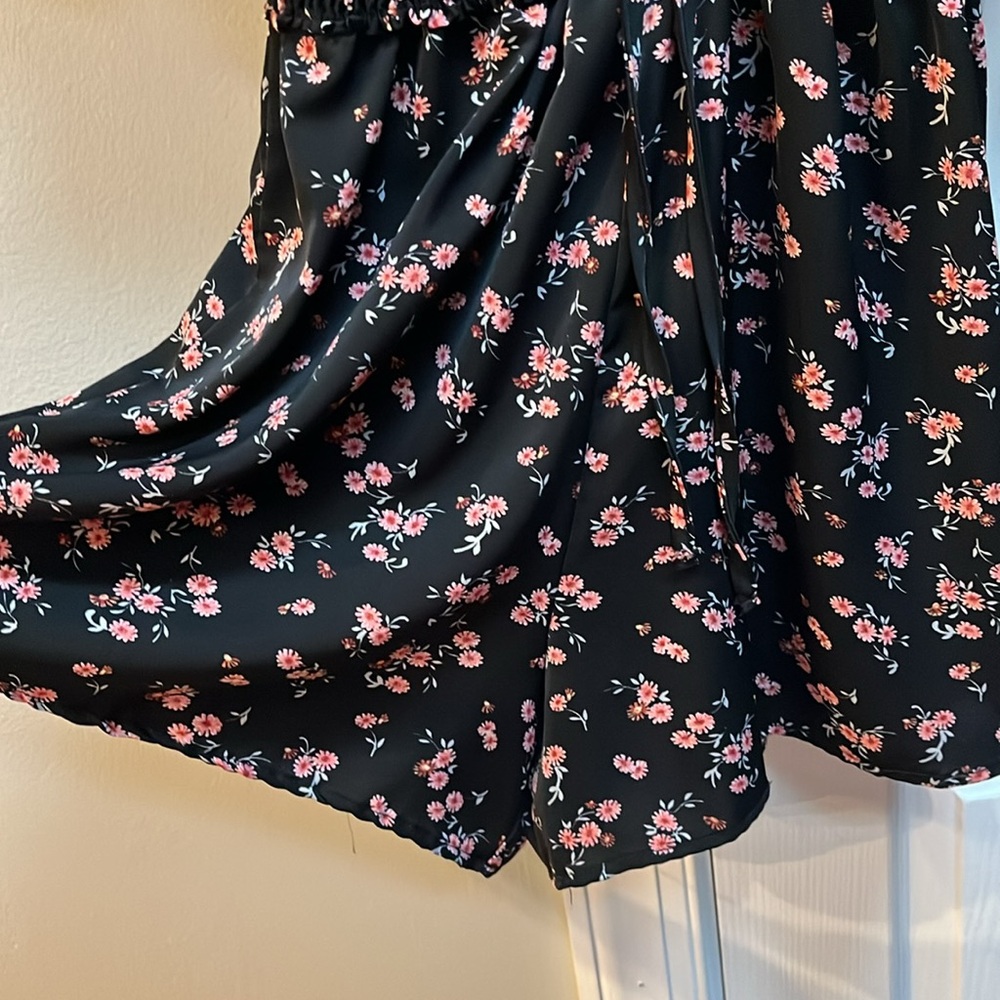 Floral Black and Pink Romper - Picture 2 of 3